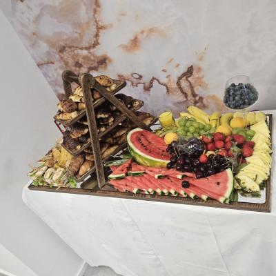 Catering - snack i finger food za godišnjicu salona ljepote